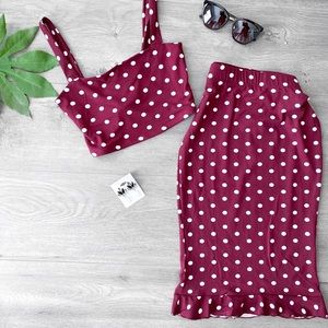 2Pc Crop Top Skirt Set